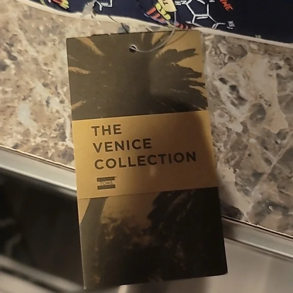 NIB Toms Warm Classic Navy Canvas Glow In the Dark DNA Print Slip-On Size 11 W - Picture 4 of 7